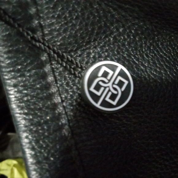 Bolvaint Leather Handbag - Picture 4 of 5